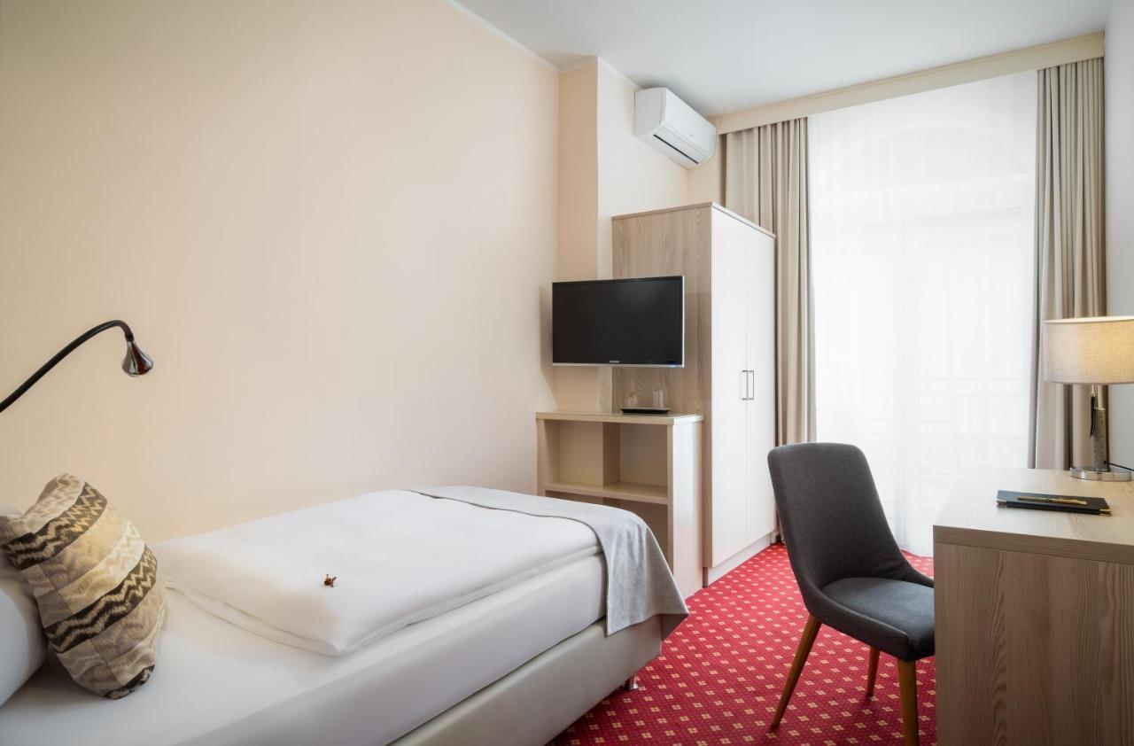 Hotel Post Wrann Velden am Wörthersee Habitación foto